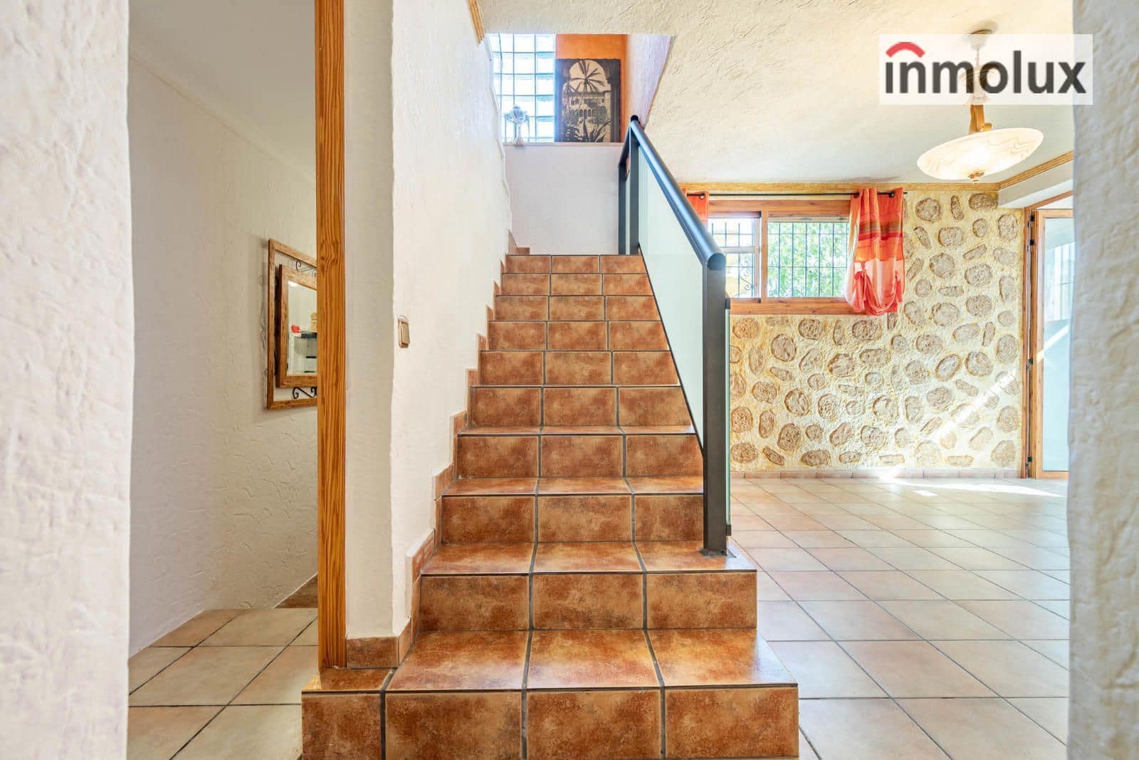 5 chambre Villa/Maison à vendre à San Vicente / Sant Vicent del Raspeig avec piscine garage - 600 000 € (Ref: 9382577)