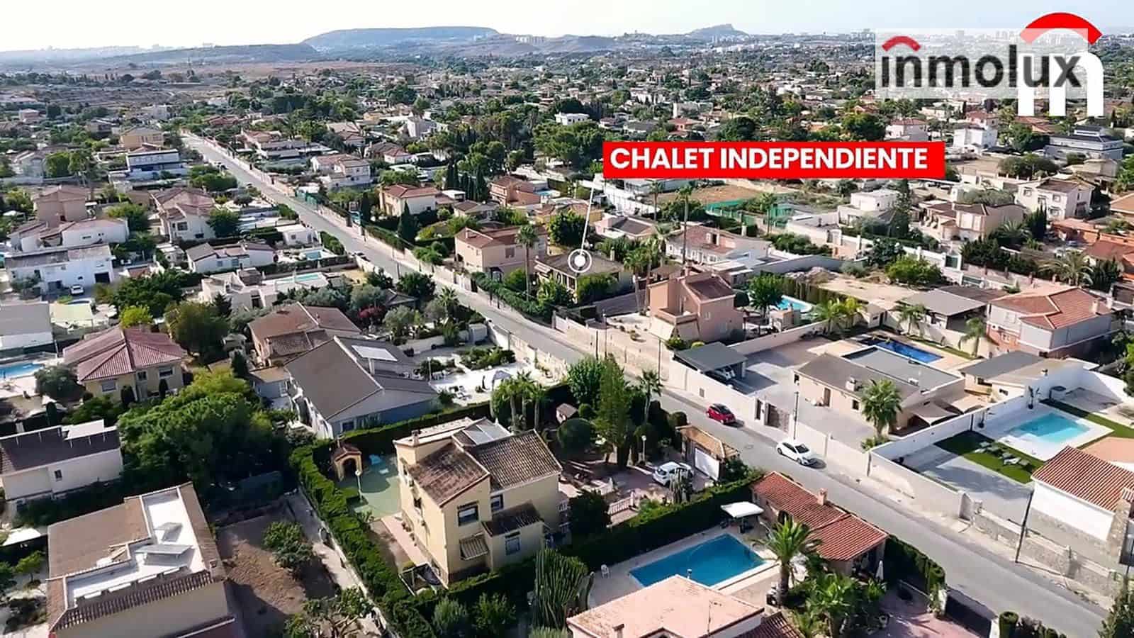 5 chambre Villa/Maison à vendre à San Vicente / Sant Vicent del Raspeig avec piscine garage - 600 000 € (Ref: 9382577)