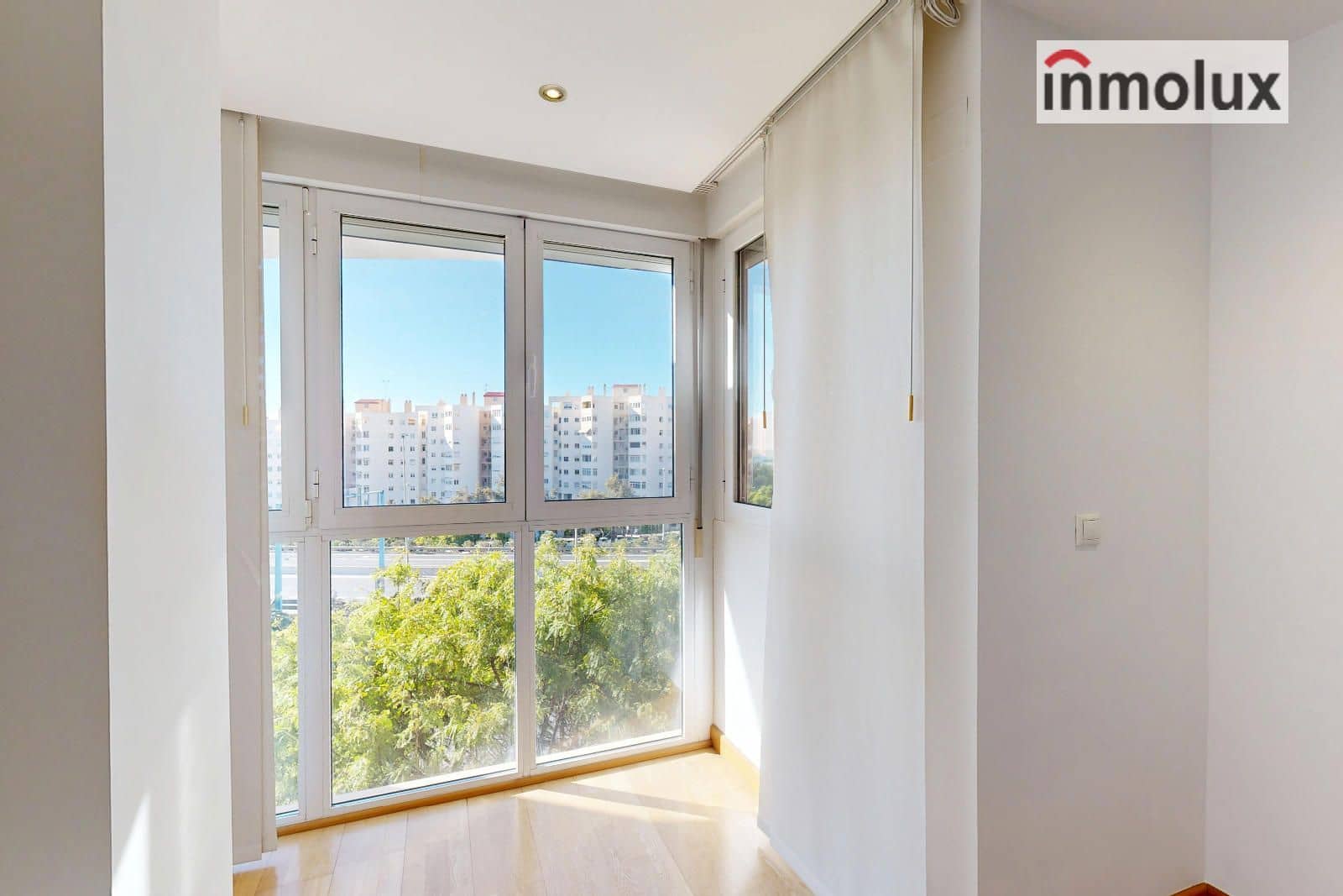 3 soveværelse Lejlighed til salg i Alicante by med garage - € 360.000 (Ref: 9389947)