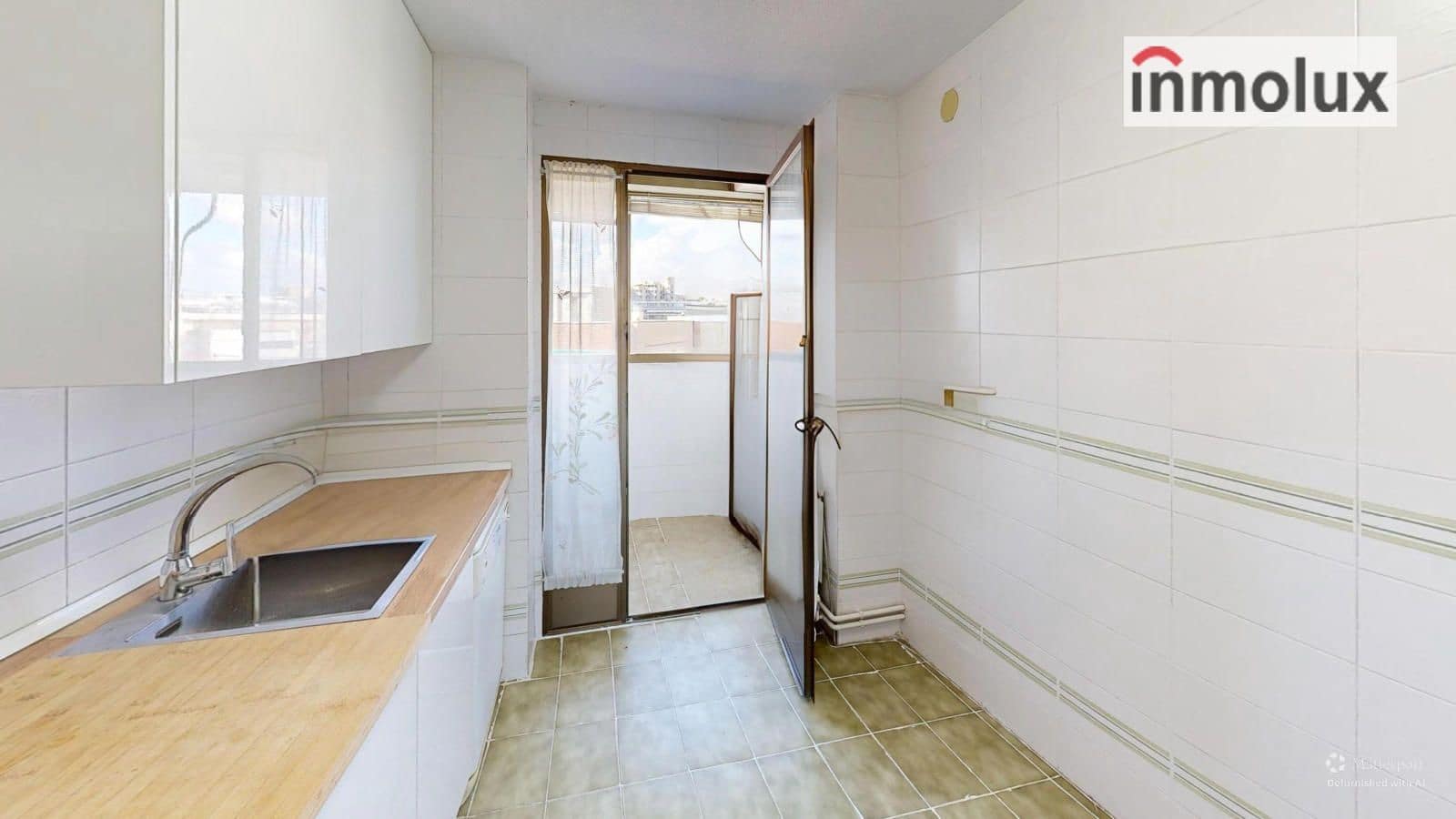 3 soverom Leilighet til salgs i Playa de San Juan med svømmebasseng garasje - € 570 000 (Ref: 9394453)