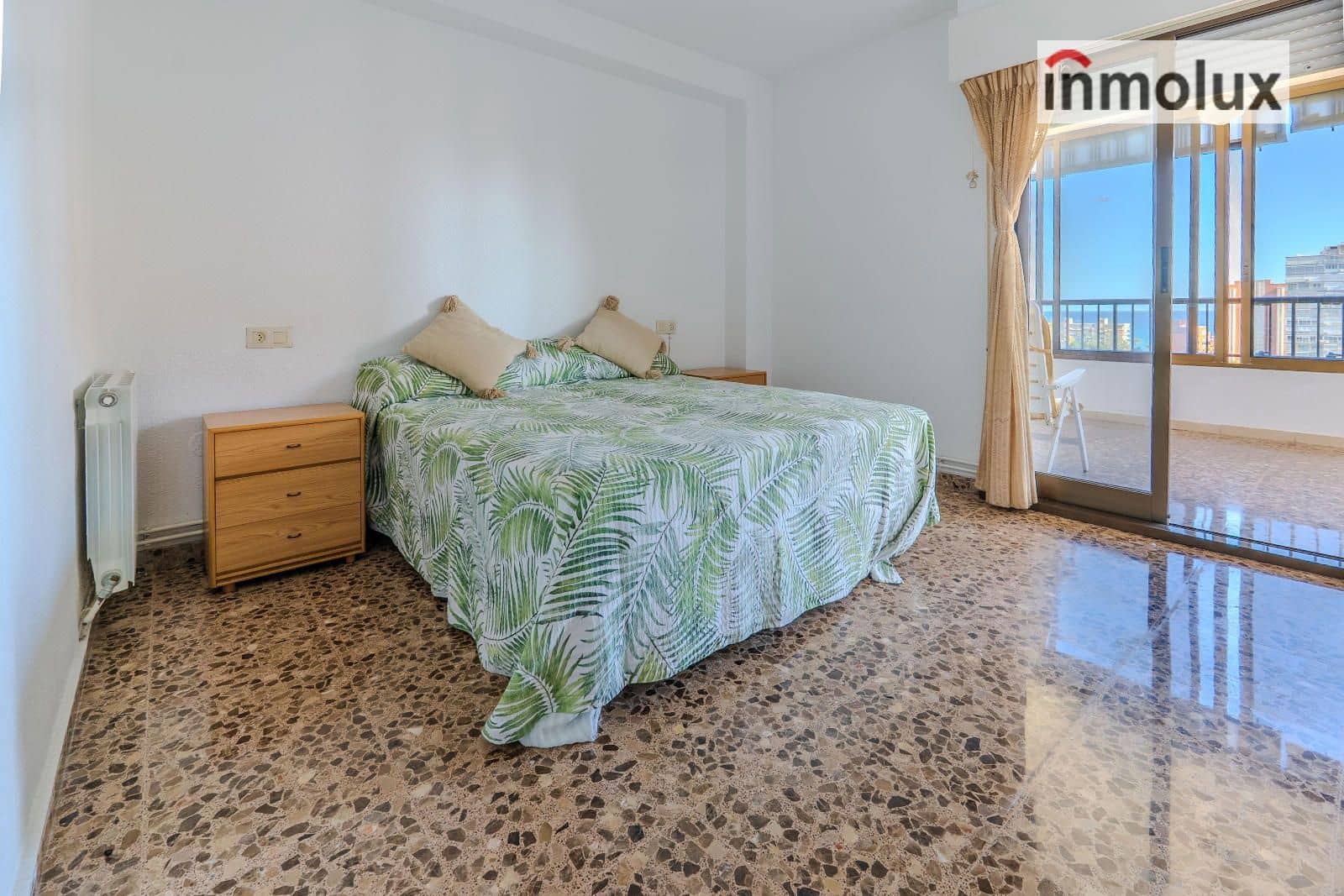 3 soverom Leilighet til salgs i Playa de San Juan med svømmebasseng garasje - € 570 000 (Ref: 9394453)