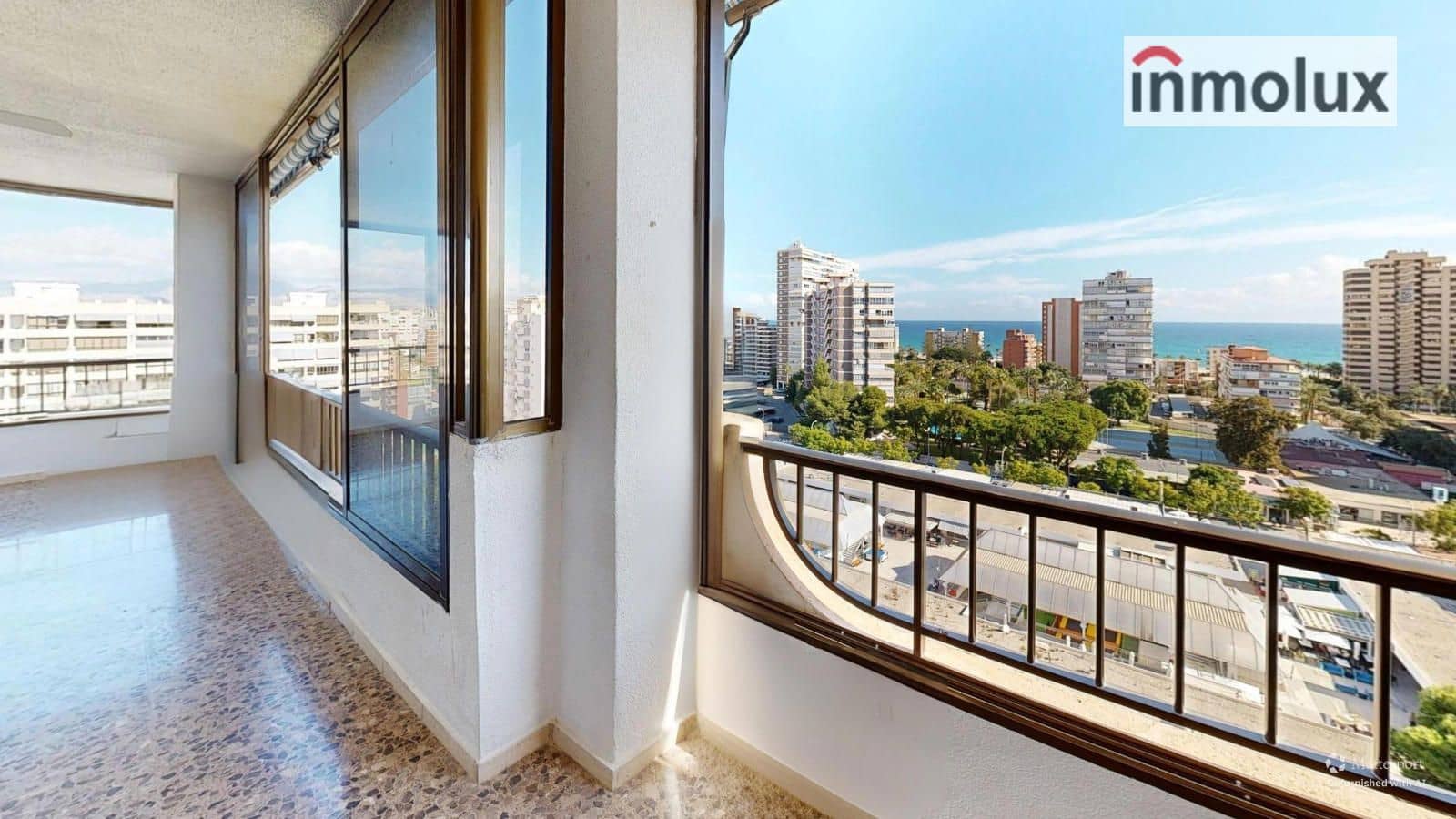 3 soverom Leilighet til salgs i Playa de San Juan med svømmebasseng garasje - € 570 000 (Ref: 9394453)