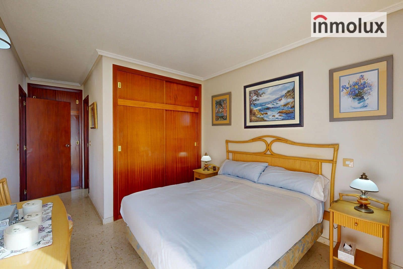 3 chambre Appartement à vendre à Playa de San Juan avec piscine garage - 395 000 € (Ref: 9397034)