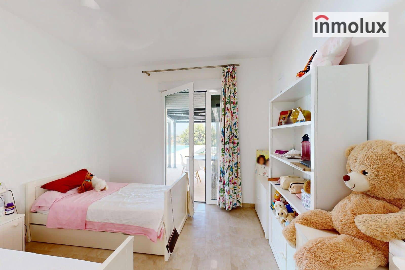 5 makuuhuone Huvila myytävänä paikassa Alicante kaupunki mukana uima-altaan 
autotalli - 650 000 € (Ref: 9400293)