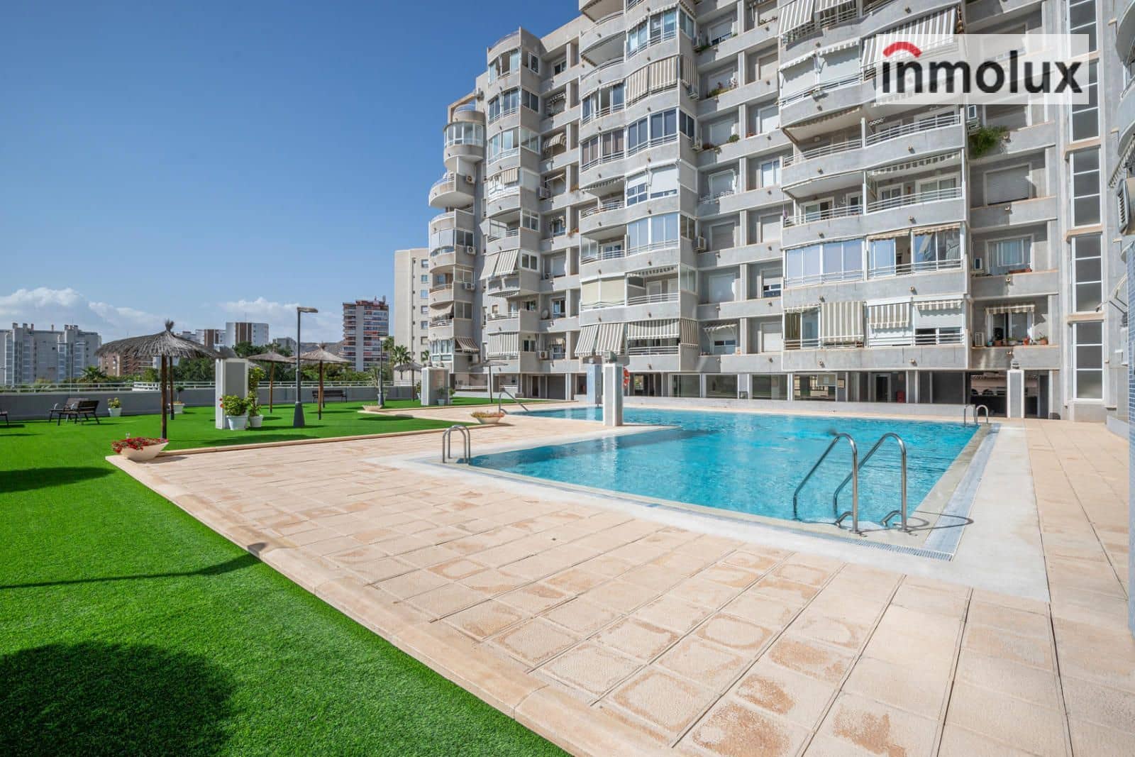 2 soveværelse Lejlighed til leje i Cabo de las Huertas med swimmingpool garage - € 1.100 (Ref: 9402682)