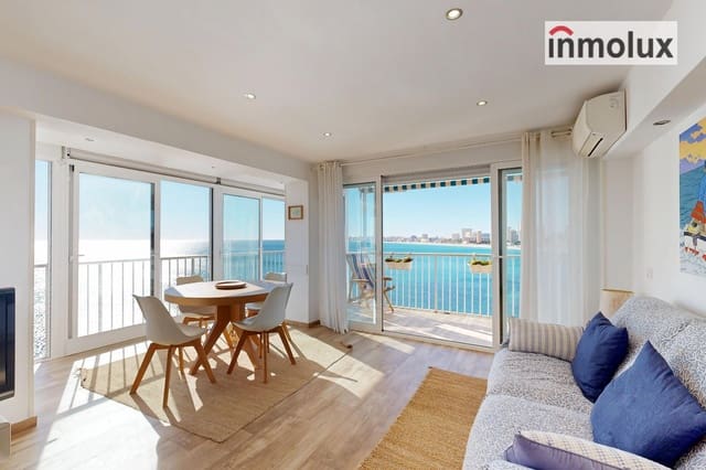 2 makuuhuone Asunto myytävänä paikassa Playa de Muchavista, El Campello mukana uima-altaan 
autotalli - 490 000 € (Ref: 9406977)