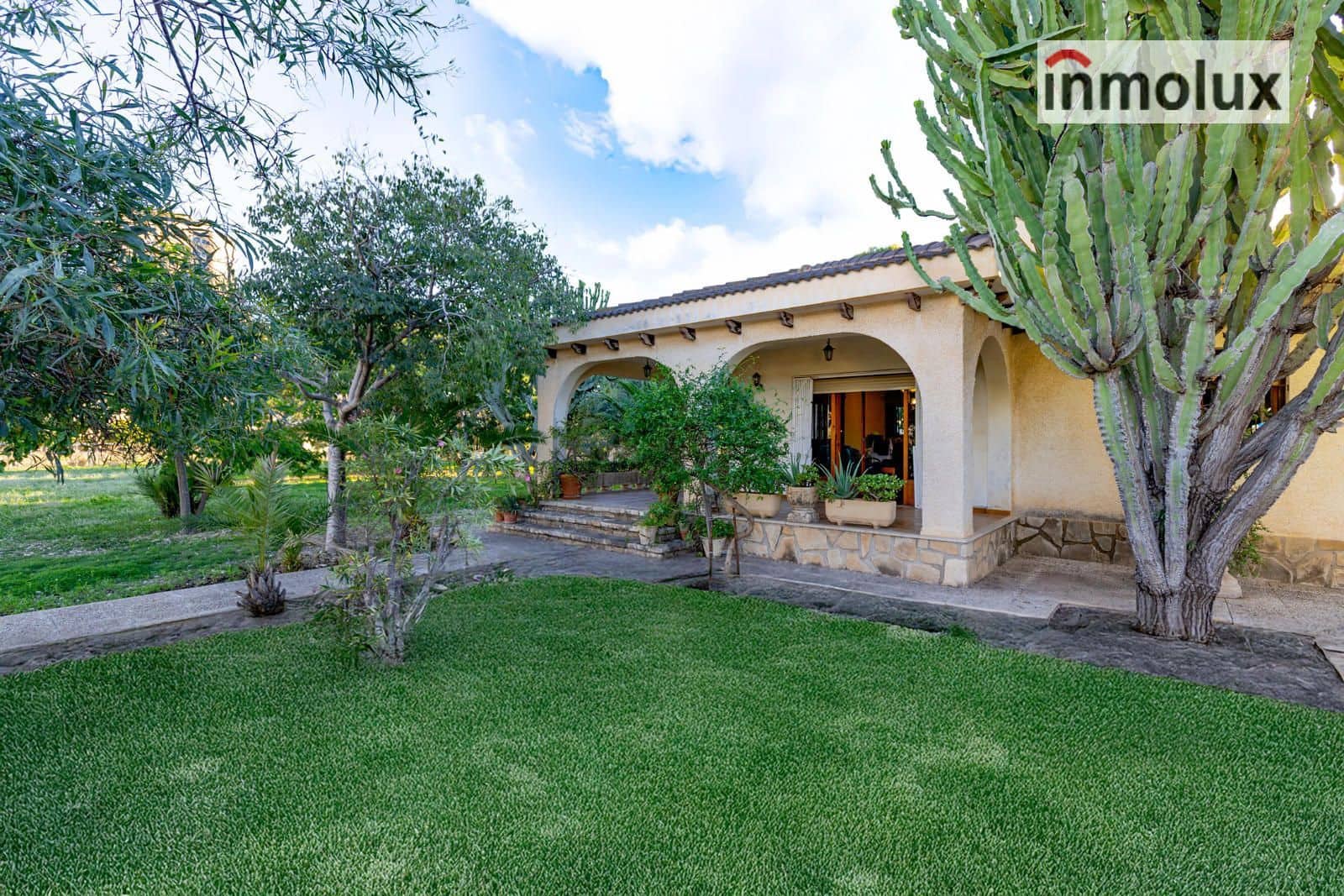 5 camera da letto Villa in vendita in Playa de Muchavista con garage - 1.500.000 € (Rif: 9419152)