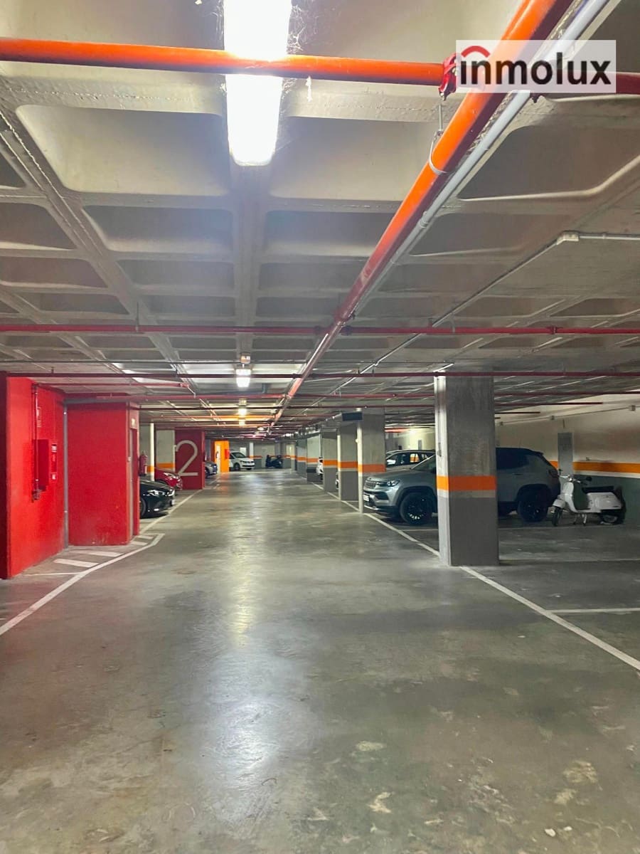 Garage zu verkaufen in Alicante / Alacant Stadt - 25.000 € (Ref: 9420549)