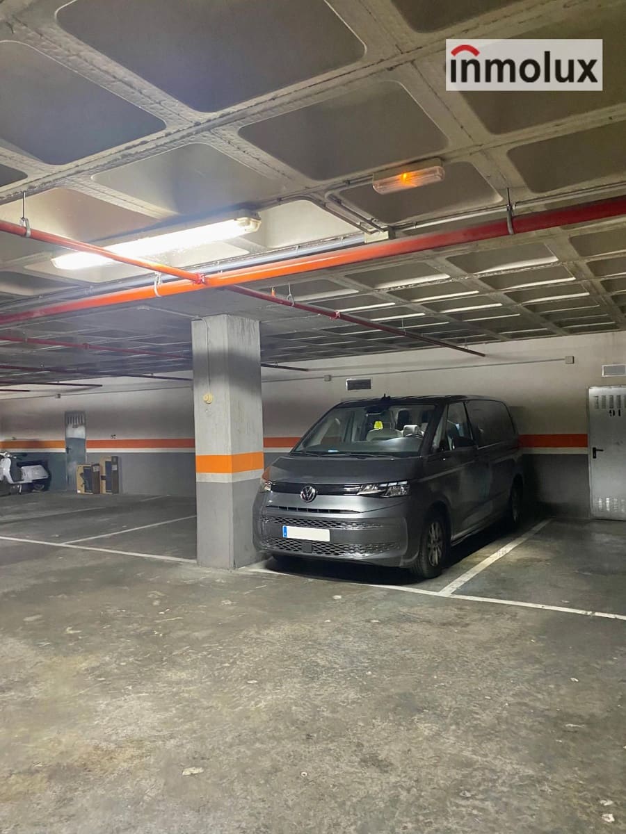 Garage zu verkaufen in Alicante / Alacant Stadt - 25.000 € (Ref: 9420549)