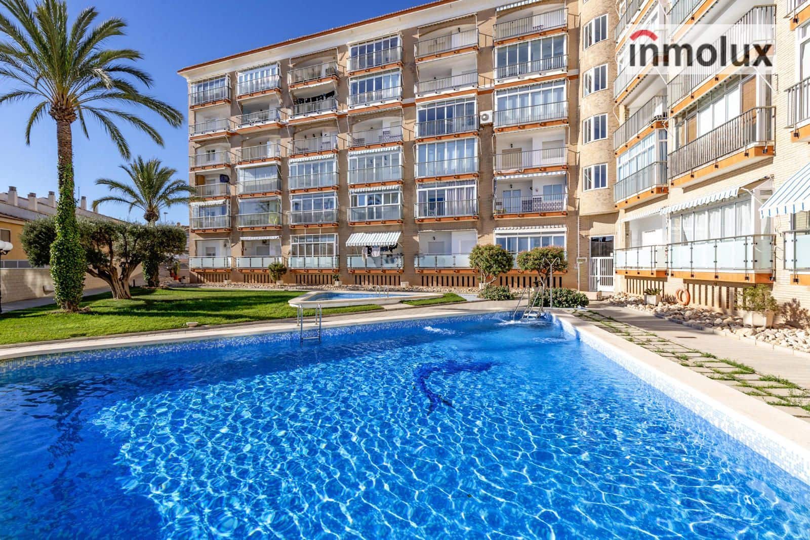 2 makuuhuone Asunto myytävänä paikassa Arenales del Sol mukana uima-altaan - 205 000 € (Ref: 9426260)