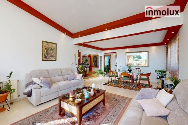 Chalet de 3 habitaciones en Muchamiel / Mutxamel en venta con piscina garaje - 650.000 € (Ref: 9432337)