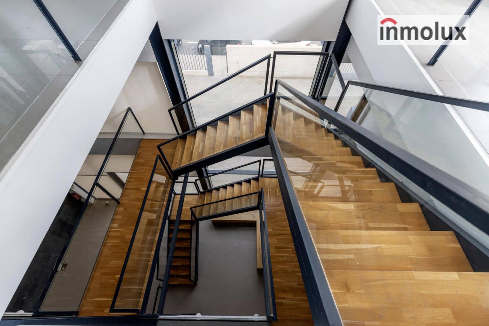 Commerciale da affittare in Alicante citta - 7.500 € (Rif: 9432768)