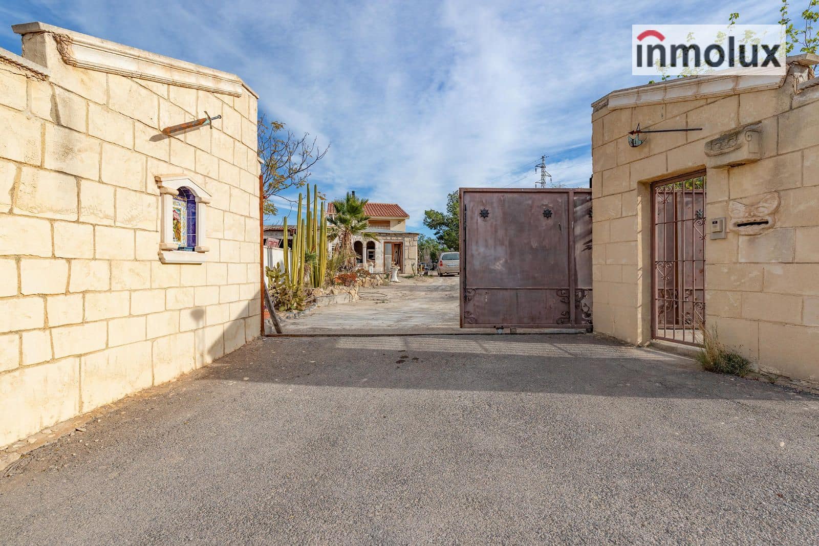 1 sovrum Villa till salu i Alicante stad med garage - 170 000 € (Ref: 9447056)