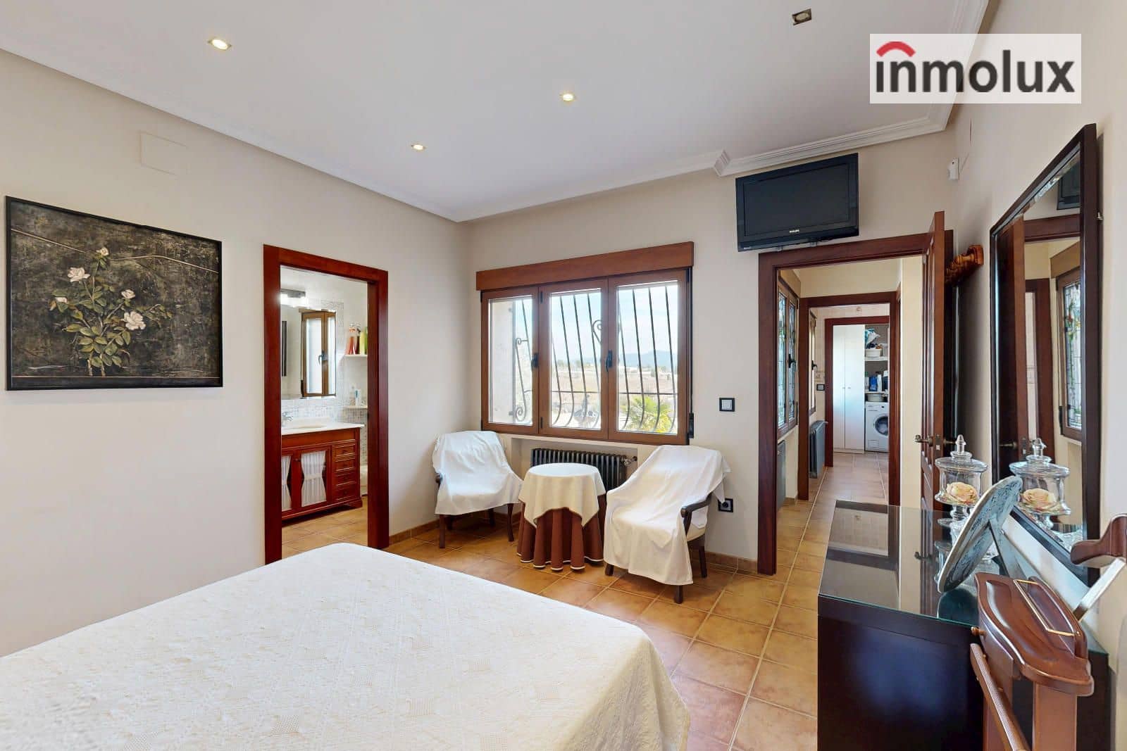 4 sypialnia Willa na sprzedaż w Castalla z basenem garażem - 1 500 000 € (Ref: 9448516)