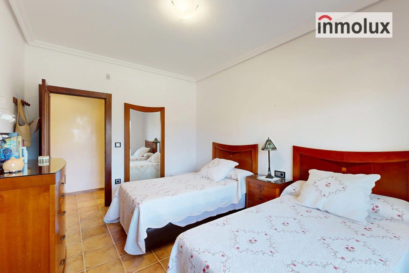 4 sypialnia Willa na sprzedaż w Castalla z basenem garażem - 1 500 000 € (Ref: 9448516)