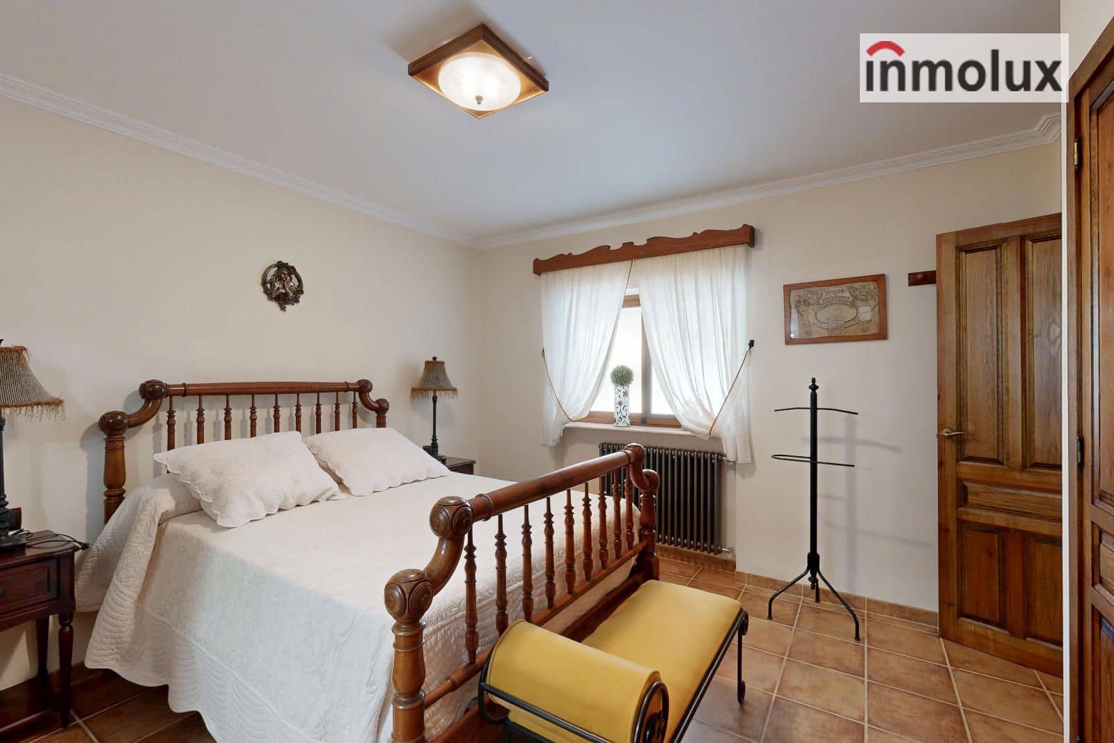 4 sypialnia Willa na sprzedaż w Castalla z basenem garażem - 1 500 000 € (Ref: 9448516)