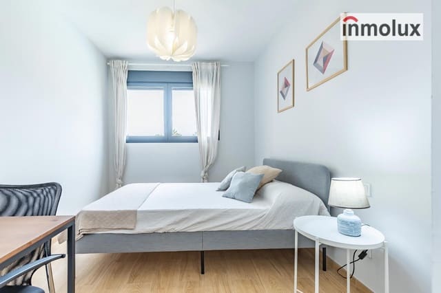 2 quarto Apartamento para arrendar em PAU, Alicante cidade com piscina garagem - 1 400 € (Ref: 9462948)