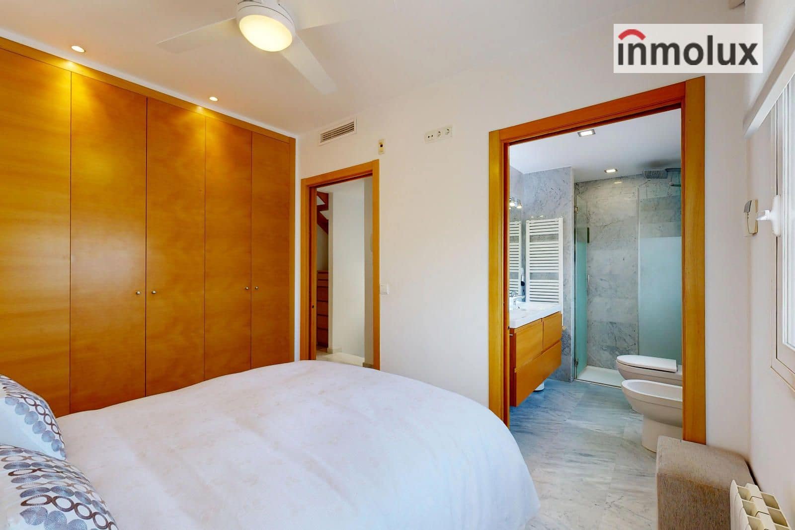 4 sovrum Villa till salu i Alicante stad med garage - 420 000 € (Ref: 9471831)