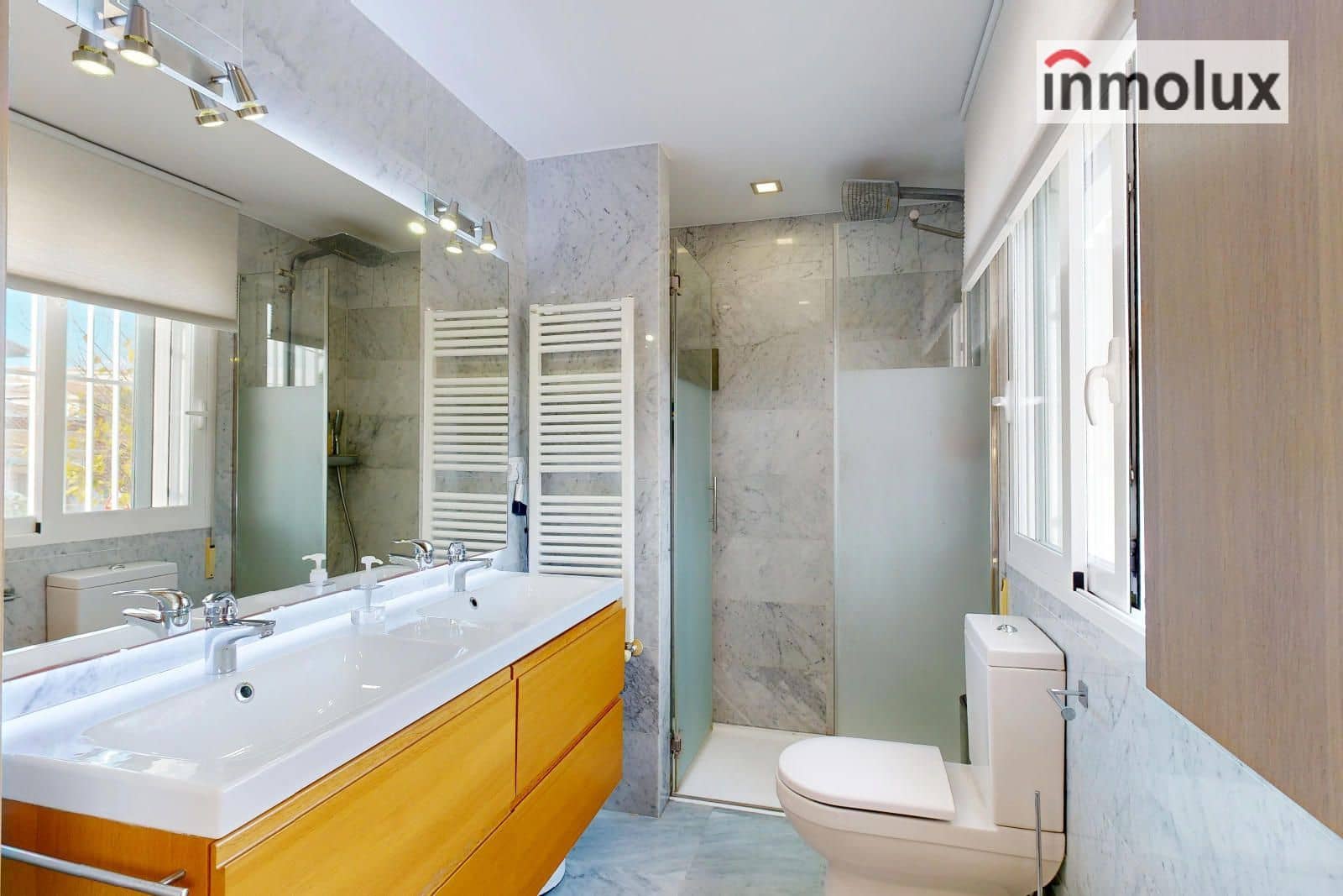 4 sovrum Villa till salu i Alicante stad med garage - 420 000 € (Ref: 9471831)