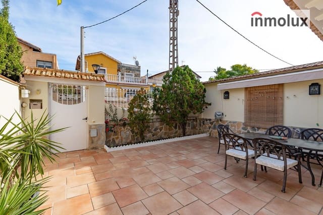 4 sovrum Villa till salu i Norte, Alicante stad med garage - 420 000 € (Ref: 9471831)