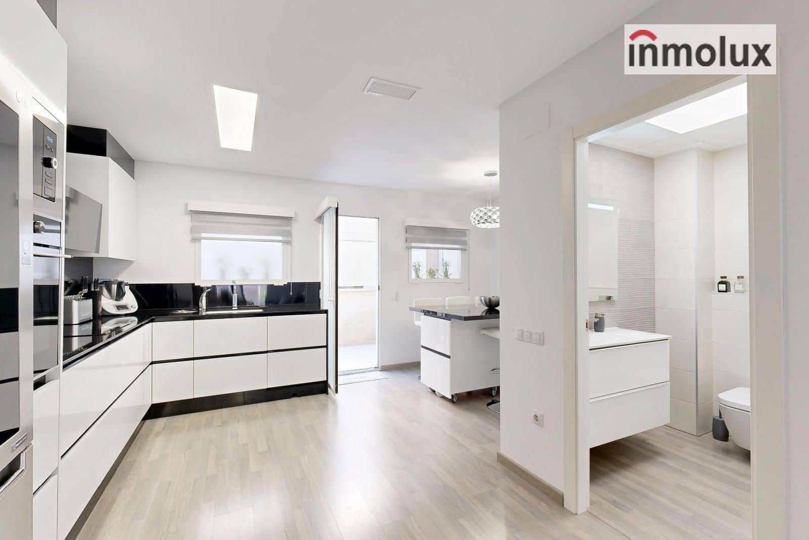 4 bedroom Townhouse for sale in Aspe with garage - € 329,000 (Ref: 9475733)