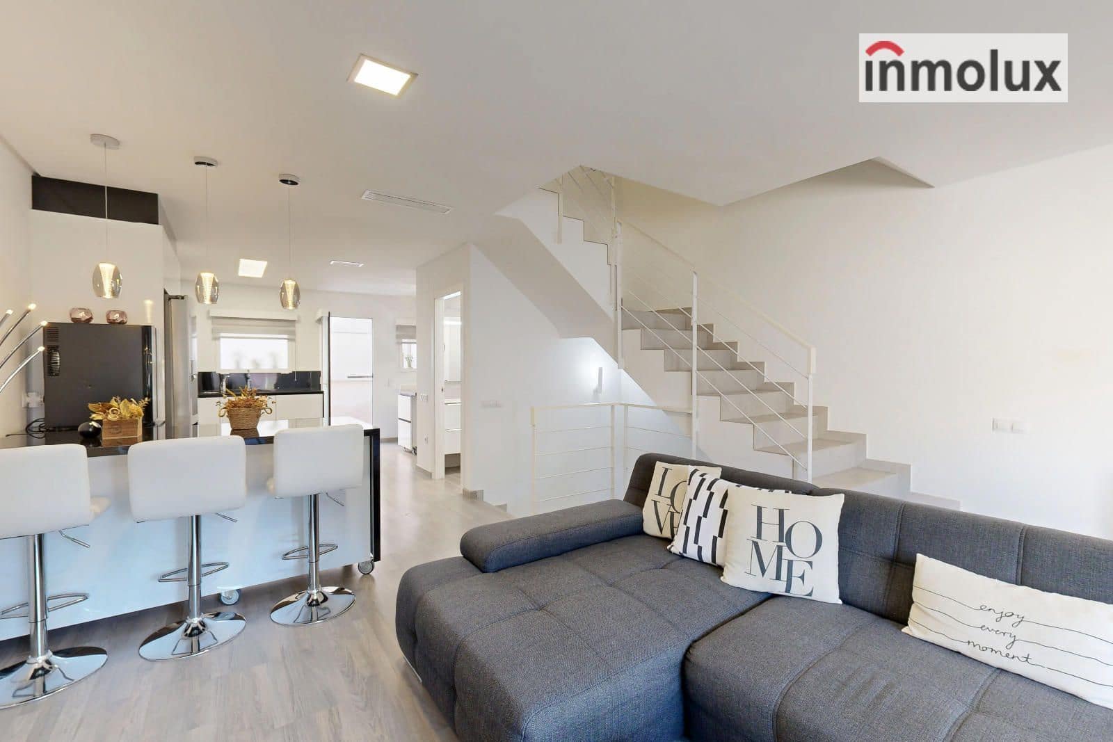 4 bedroom Townhouse for sale in Aspe with garage - € 329,000 (Ref: 9475733)