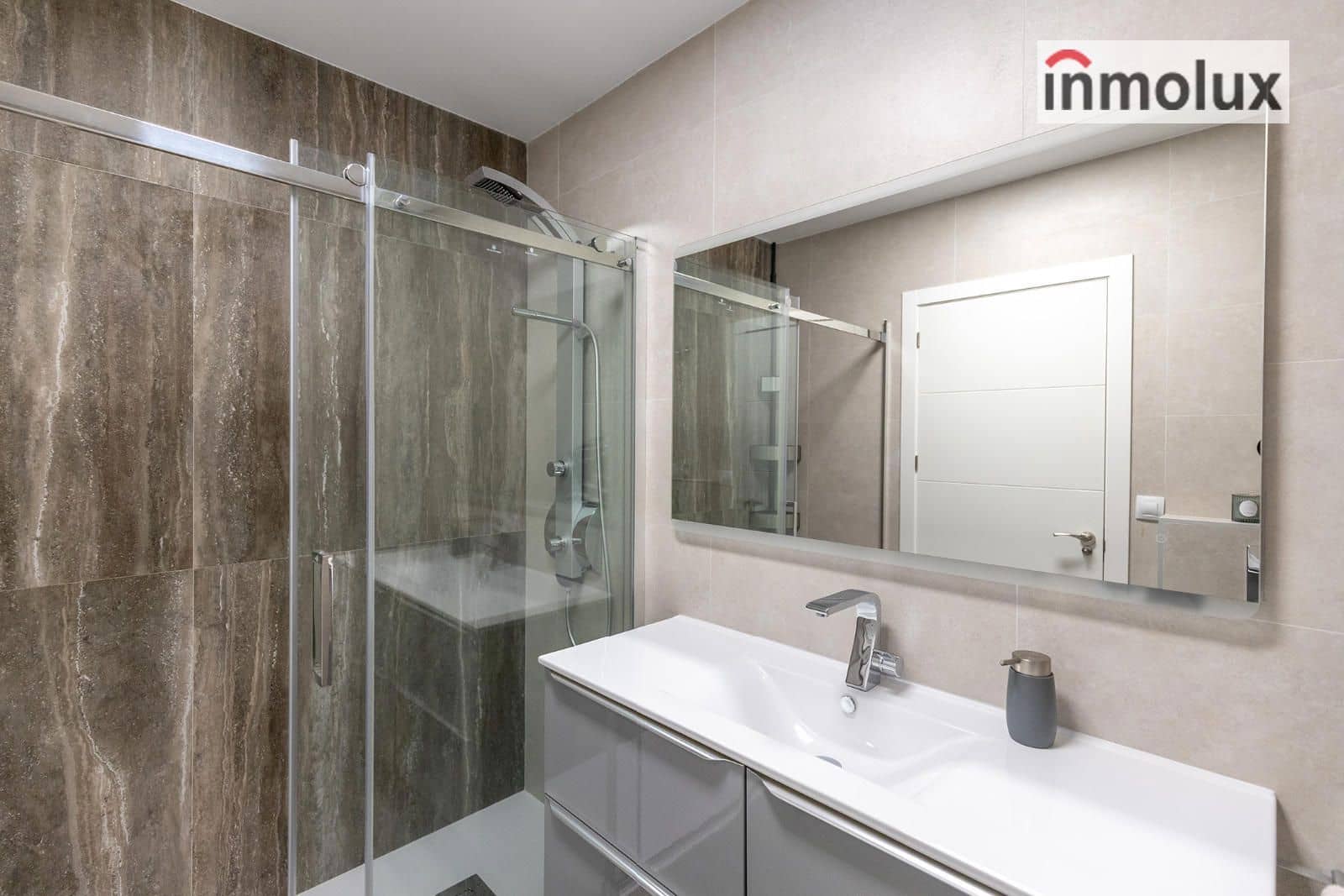 4 bedroom Townhouse for sale in Aspe with garage - € 329,000 (Ref: 9475733)