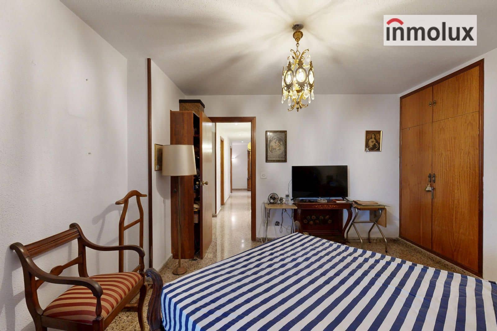 3 bedroom Flat for sale in Alicante / Alacant city with garage - € 380,000 (Ref: 9479441)