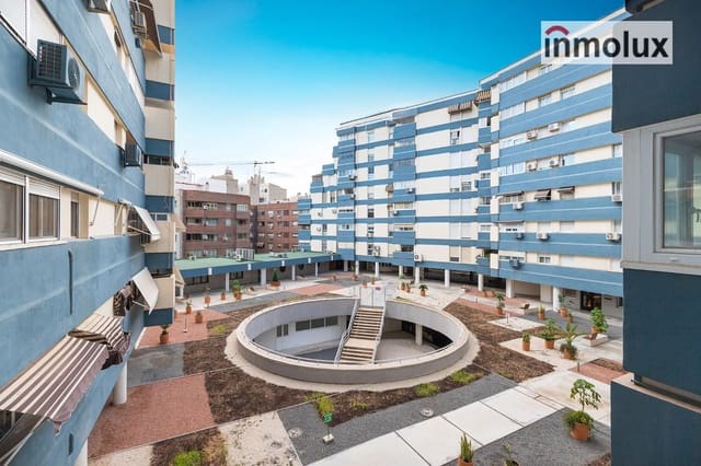 3 sovrum Lägenhet till salu i Ensanche - Diputacion, Alicante stad med garage - 380 000 € (Ref: 9479441)