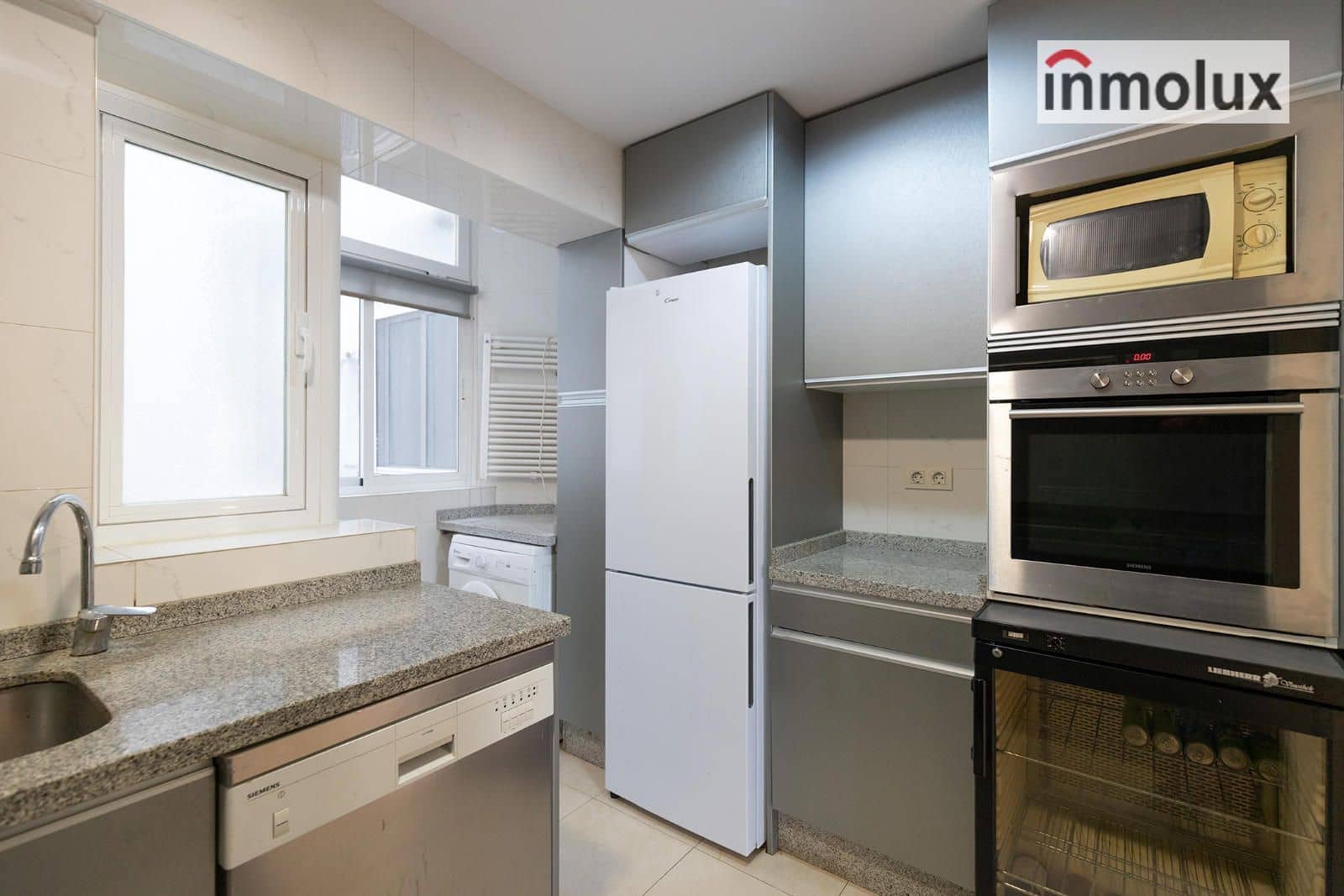 Piso de 2 habitaciones en Alicante / Alacant ciudad en venta - 285.000 € (Ref: 9480674)