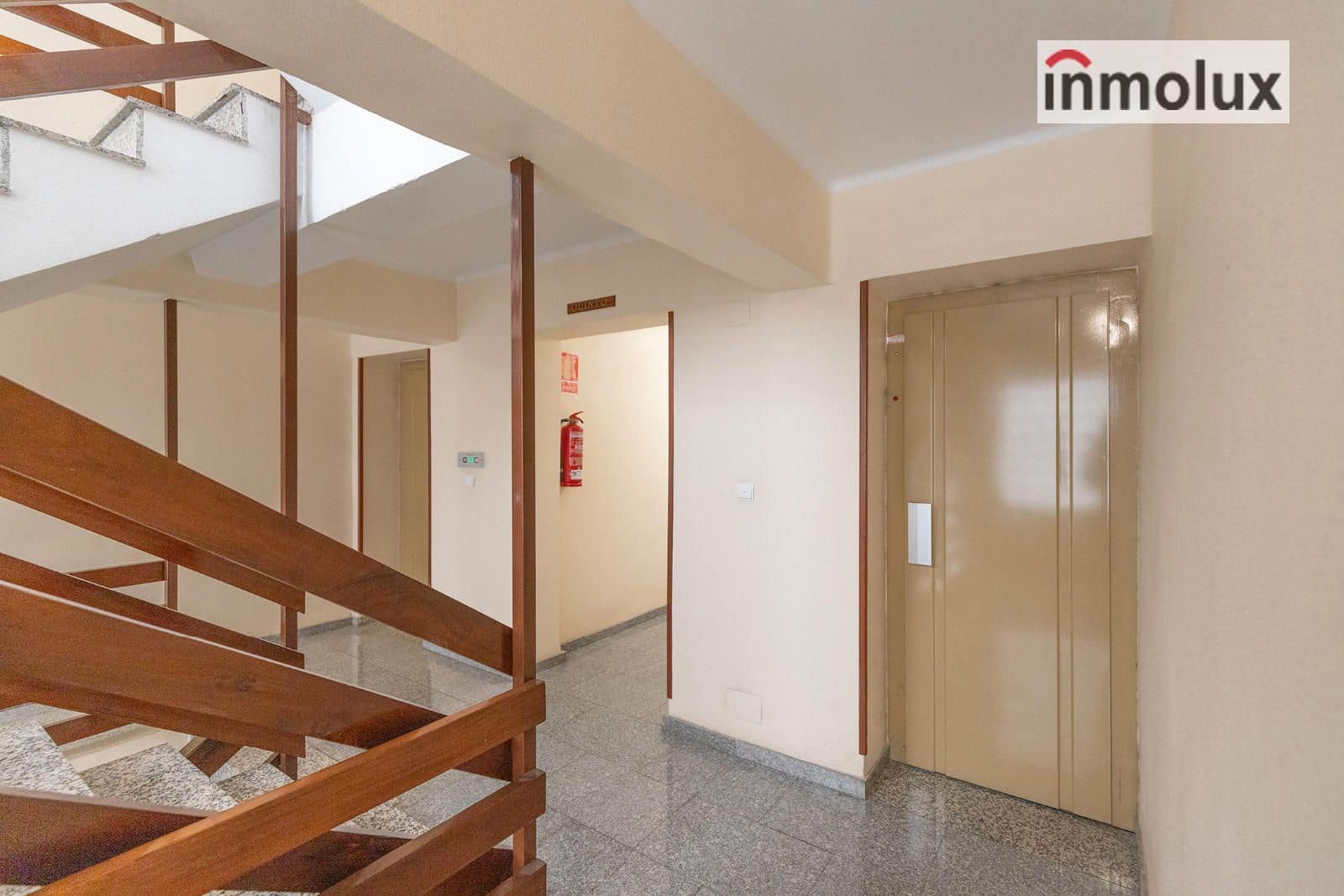 Piso de 2 habitaciones en Alicante / Alacant ciudad en venta - 285.000 € (Ref: 9480674)