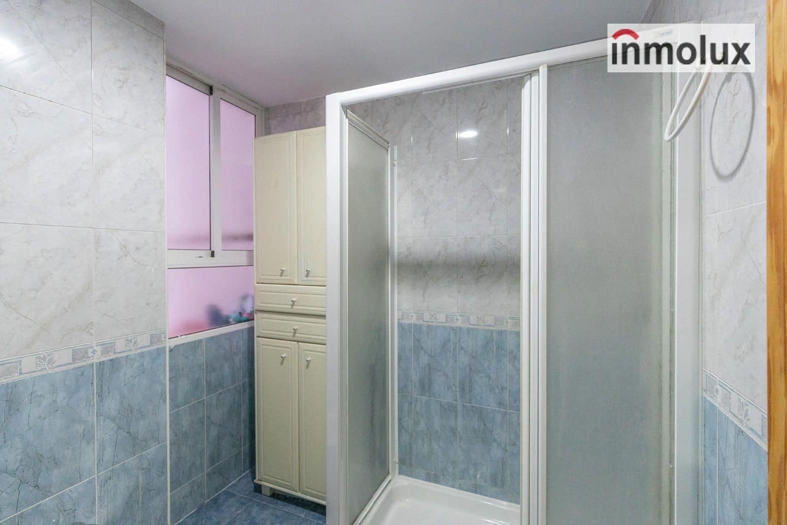 4 bedroom Flat for sale in Alicante / Alacant city - € 170,000 (Ref: 9490094)