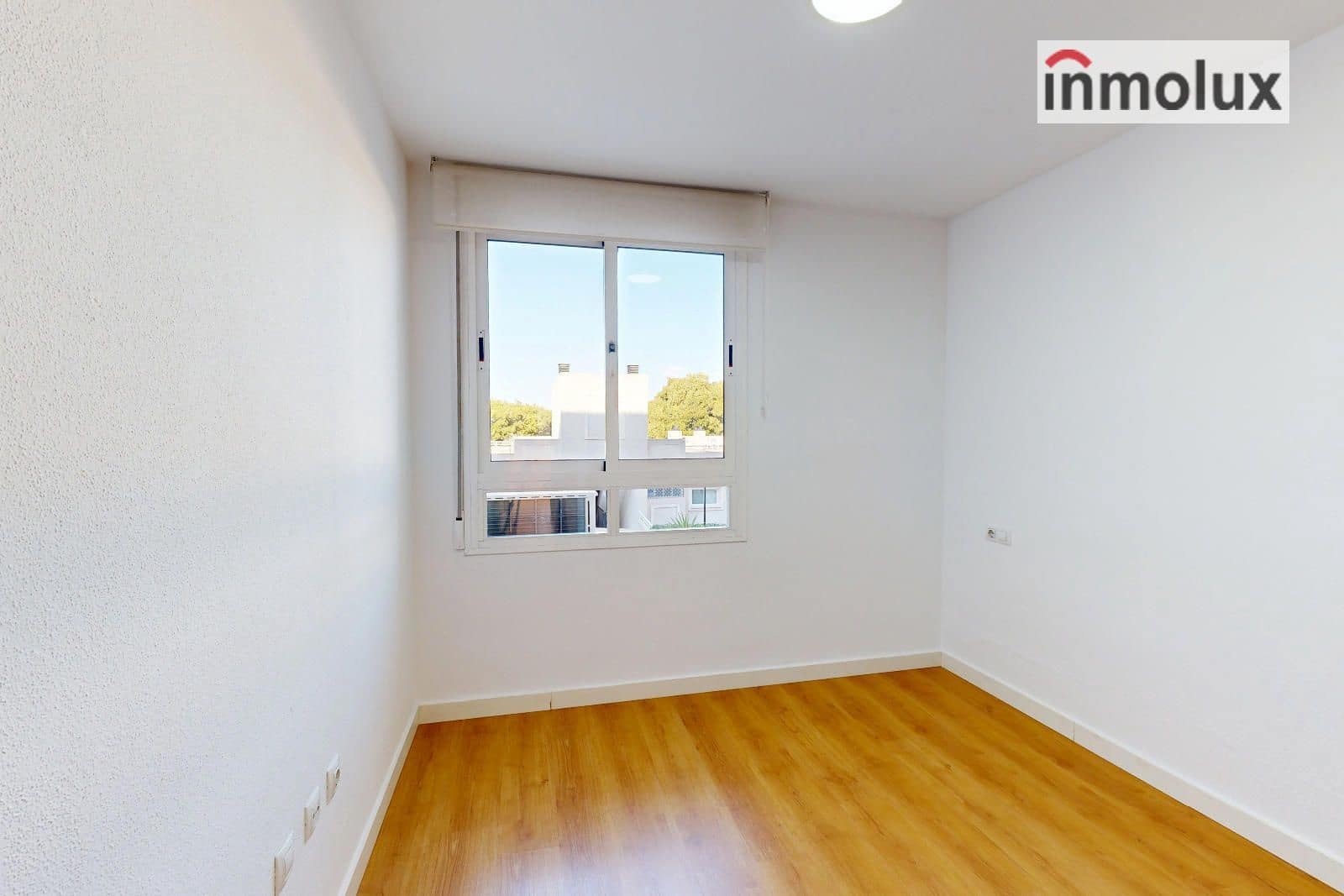 2 bedroom Flat for sale in Playa de San Juan with pool garage - € 340,000 (Ref: 9491681)