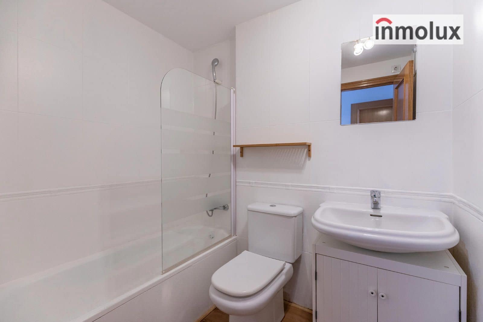 2 bedroom Flat for sale in Playa de San Juan with pool garage - € 340,000 (Ref: 9491681)