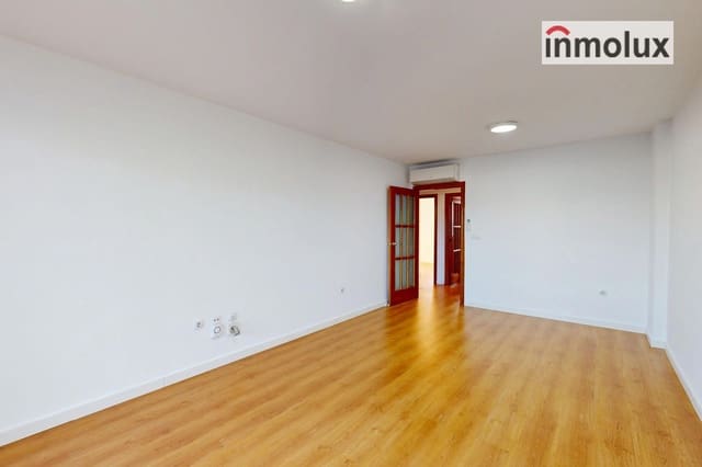 2 soveværelse Lejlighed til salg i Playa de San Juan, Alicante by med swimmingpool garage - € 340.000 (Ref: 9491681)