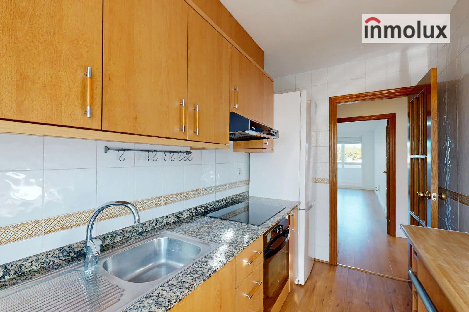 2 bedroom Flat for sale in Playa de San Juan with pool garage - € 340,000 (Ref: 9491681)