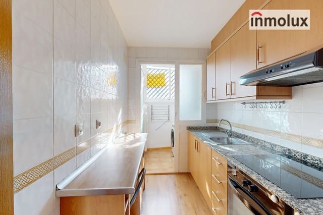 2 soveværelse Lejlighed til salg i Playa de San Juan, Alicante by med swimmingpool garage - € 340.000 (Ref: 9491681)