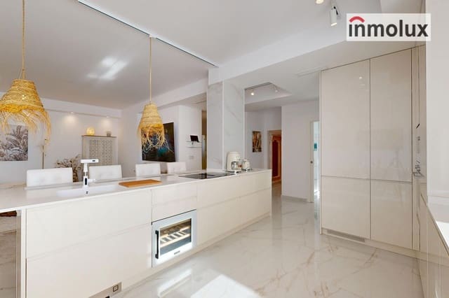 3 slaapkamer Penthouse te koop in Mercado, Alicante stad - € 795.000 (Ref: 9496633)