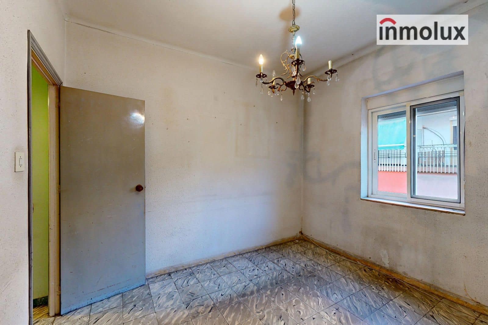 3 soveværelse Lejlighed til salg i Alicante by - € 125.000 (Ref: 9500794)