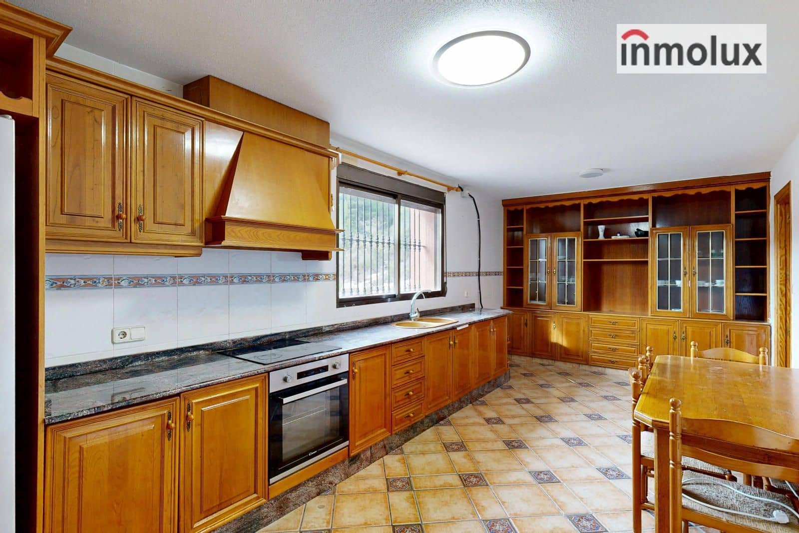 7 bedroom Villa for sale in Monovar / Monover - € 395,000 (Ref: 9564002)