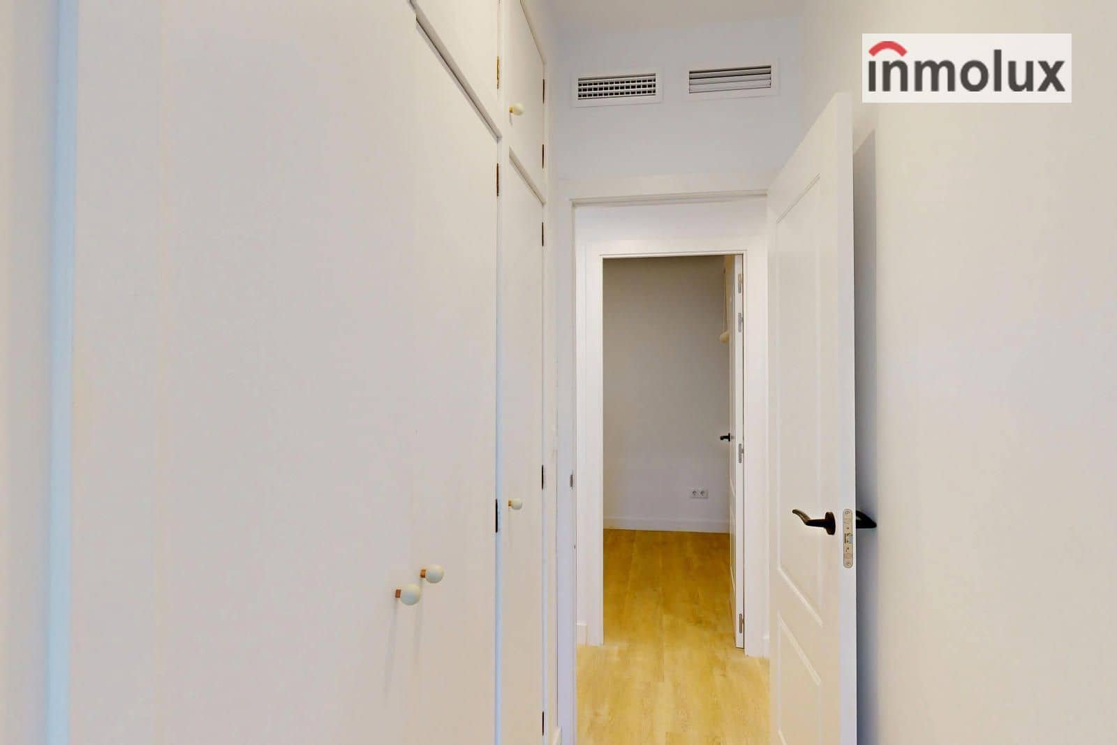 4 soveværelse Villa til salg i Alicante by - € 385.000 (Ref: 9566463)