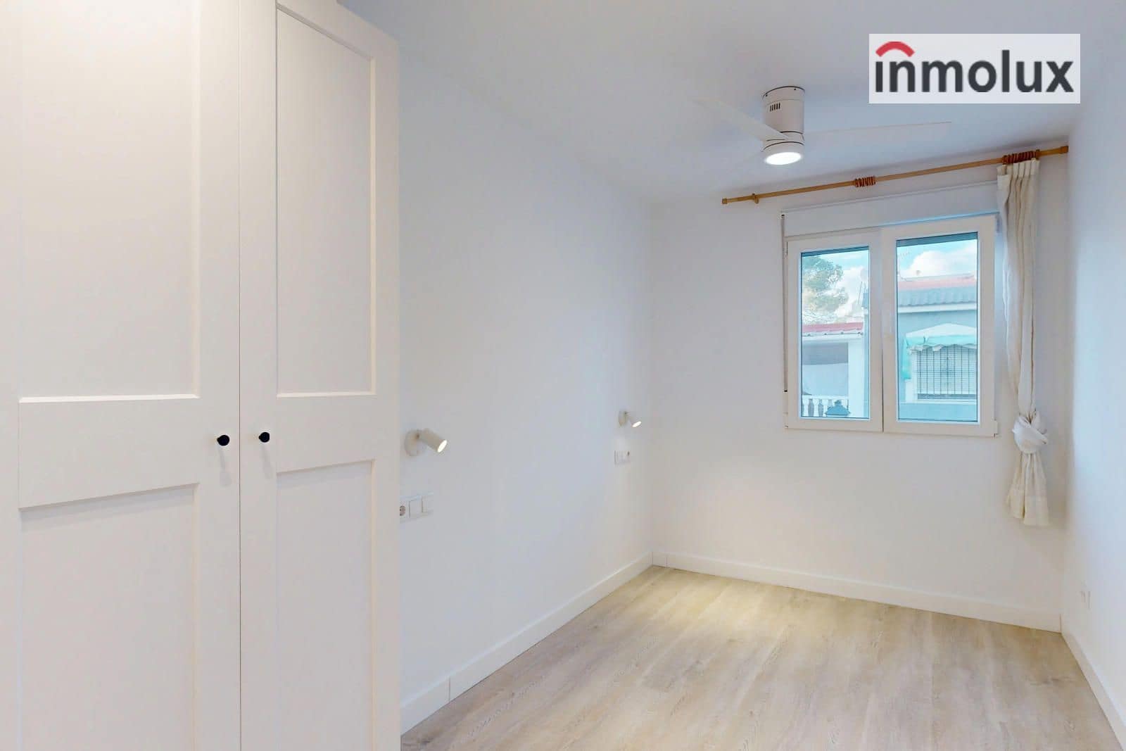 4 soveværelse Villa til salg i Alicante by - € 385.000 (Ref: 9566463)