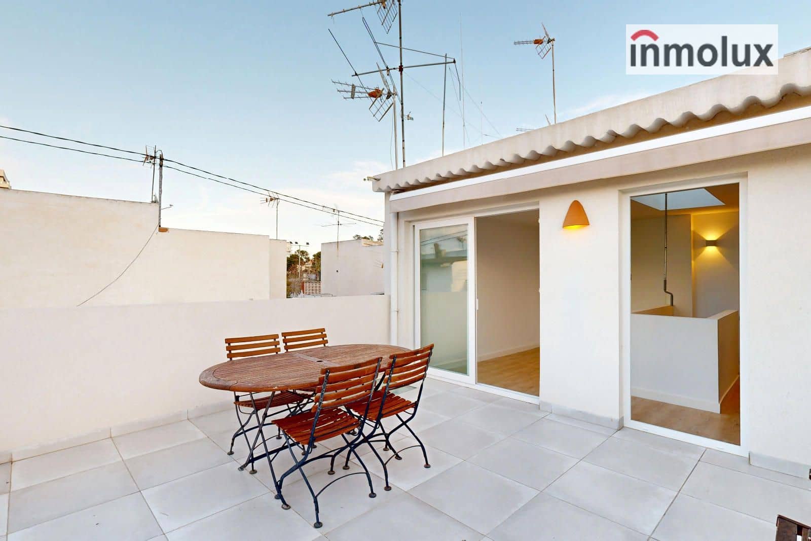 4 soveværelse Villa til salg i Alicante by - € 385.000 (Ref: 9566463)