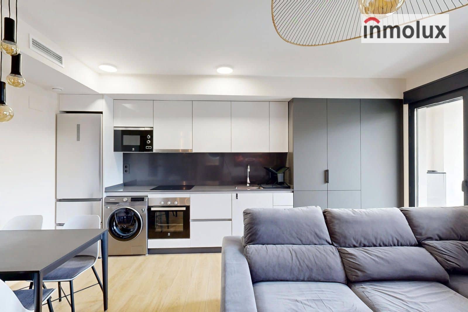 1 soveværelse Lejlighed til salg i Alicante by med swimmingpool garage - € 374.000 (Ref: 9567926)