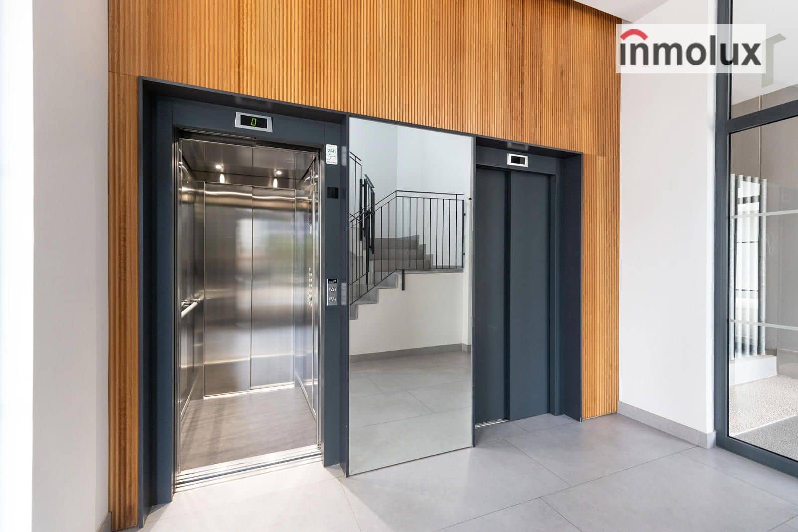 1 soveværelse Lejlighed til salg i Alicante by med swimmingpool garage - € 374.000 (Ref: 9567926)