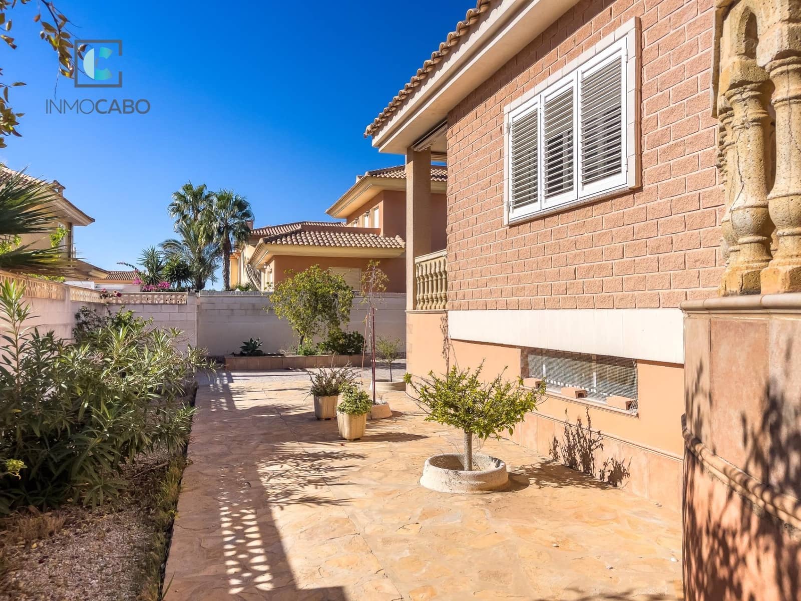 6 soverom Villa til salgs i La Manga del Mar Menor - € 480 000 (Ref: 7895845)