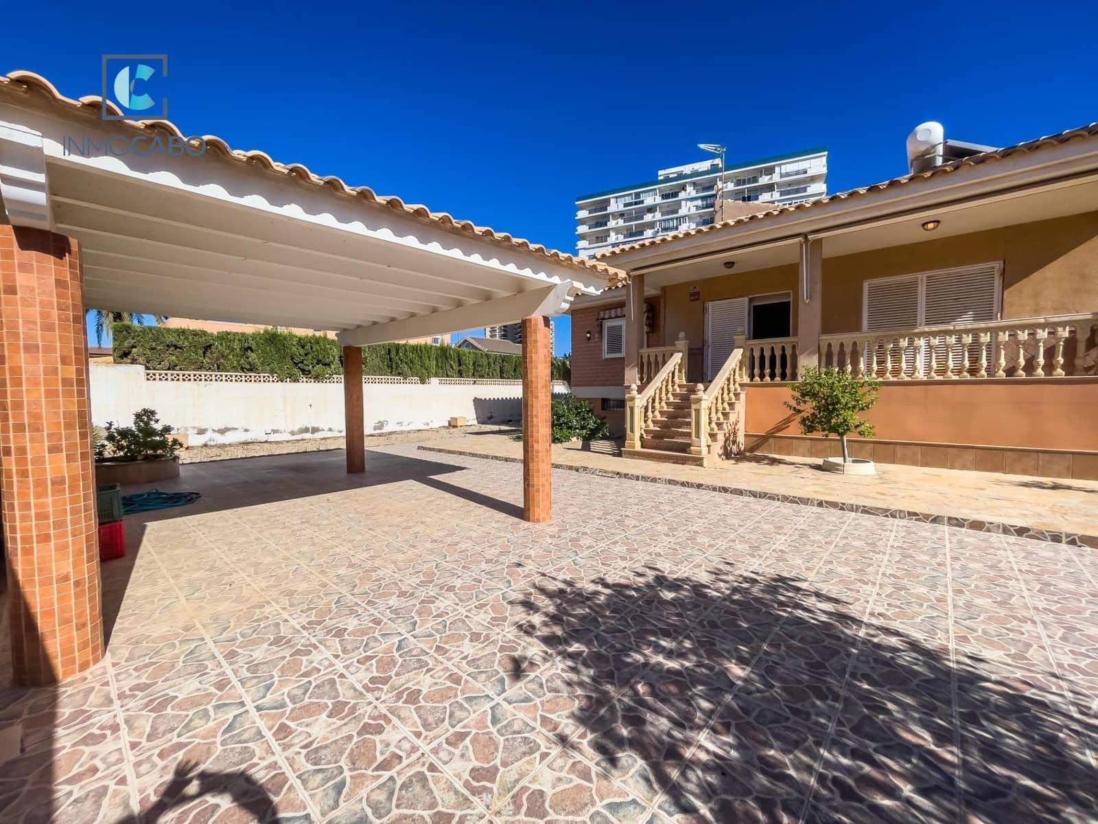 6 soverom Villa til salgs i La Manga del Mar Menor - € 480 000 (Ref: 7895845)