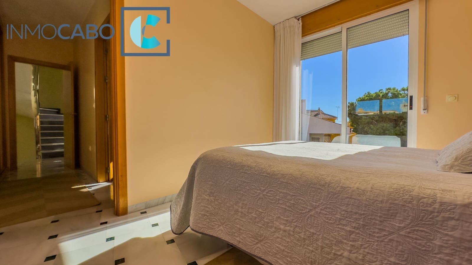 3 soveværelse Villa til salg i Cala Flores med swimmingpool garage - € 600.000 (Ref: 8076127)