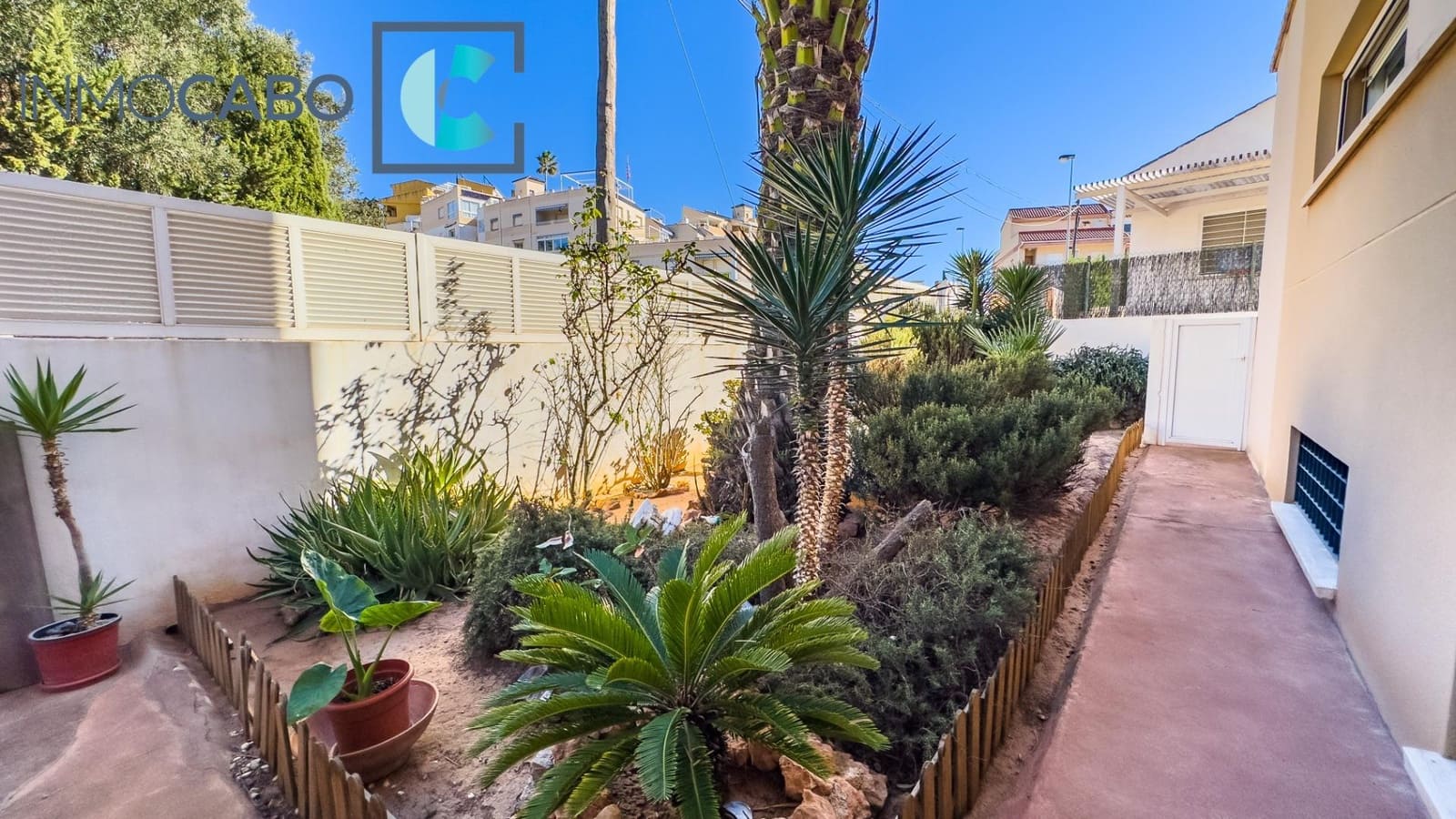 3 soveværelse Villa til salg i Cala Flores med swimmingpool garage - € 600.000 (Ref: 8076127)