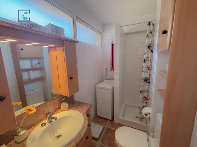 1 soverom Leilighet til salgs i La Manga del Mar Menor med svømmebasseng - € 150 000 (Ref: 9020621)